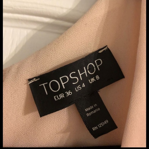 Blush Long Sleeve Romper - Picture 4 of 4